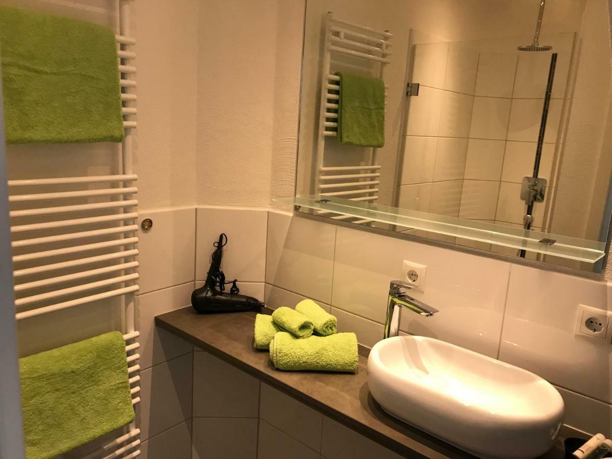 Winzer Lounge Gastezimmer Дернау Екстериор снимка